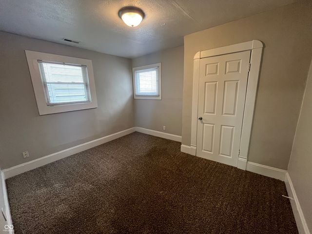 2114 Woodlawn Avenue, Indianapolis, IN 46203
