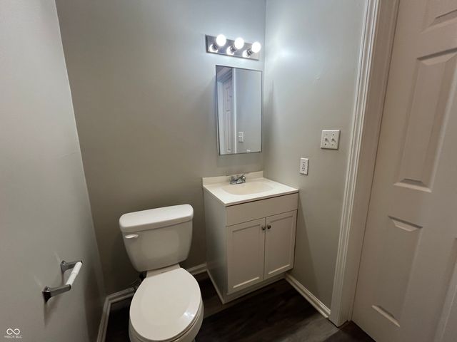 2114 Woodlawn Avenue, Indianapolis, IN 46203