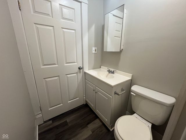 2114 Woodlawn Avenue, Indianapolis, IN 46203