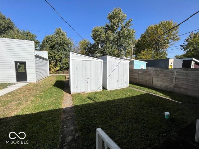 2114 Woodlawn Avenue, Indianapolis, IN 46203