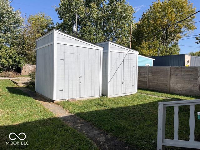 2114 Woodlawn Avenue, Indianapolis, IN 46203