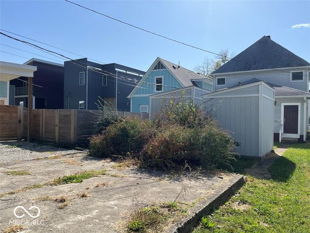 2114 Woodlawn Avenue, Indianapolis, IN 46203
