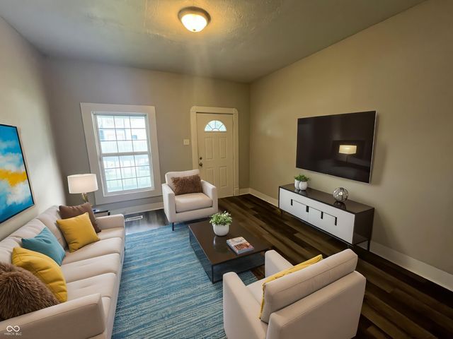 2114 Woodlawn Avenue, Indianapolis, IN 46203