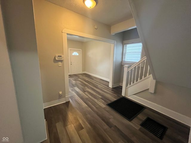 2114 Woodlawn Avenue, Indianapolis, IN 46203