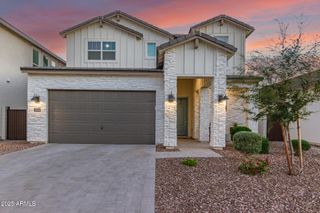 5115 E VILLAGE Drive, Scottsdale, AZ 85254