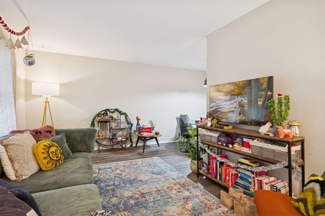 3513 Emerson Avenue S, Minneapolis, MN 55408