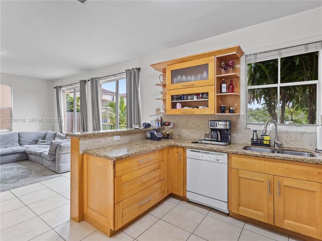 4401 NW 113th Ct, Doral, FL 33178