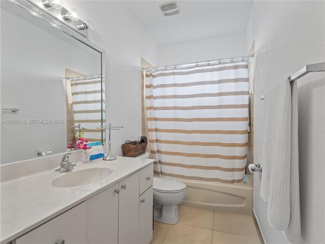 4401 NW 113th Ct, Doral, FL 33178