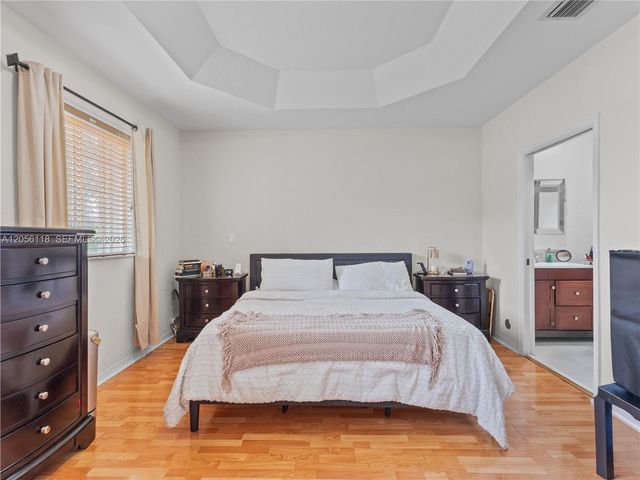 4401 NW 113th Ct, Doral, FL 33178