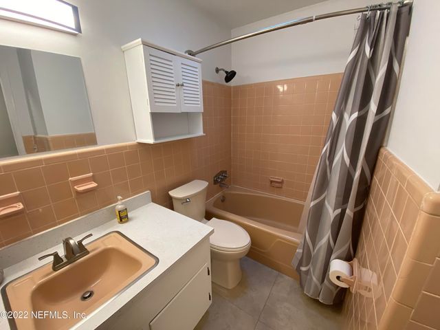 1301 KINGS Road, Neptune Beach, FL 32266