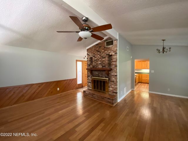 1301 KINGS Road, Neptune Beach, FL 32266