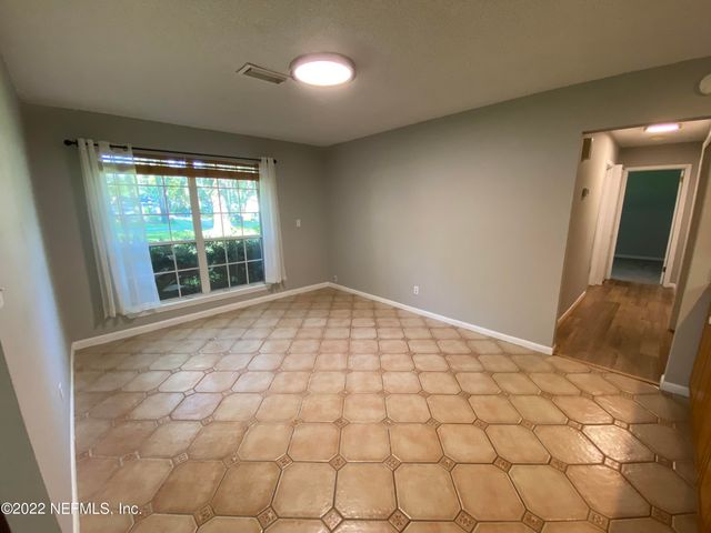 1301 KINGS Road, Neptune Beach, FL 32266