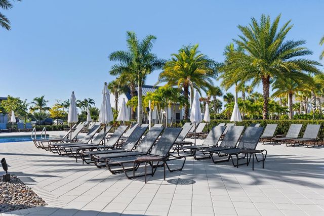 4616 Longwood Lake Square, Westlake, FL 33470