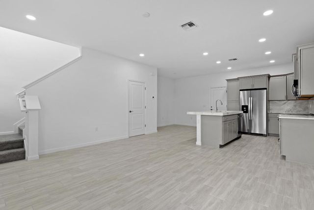 4616 Longwood Lake Square, Westlake, FL 33470