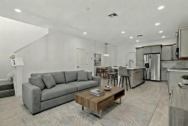 4616 Longwood Lake Square, Westlake, FL 33470