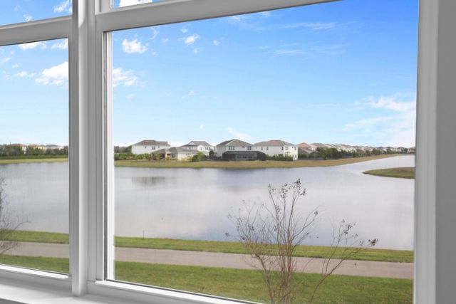 4616 Longwood Lake Square, Westlake, FL 33470