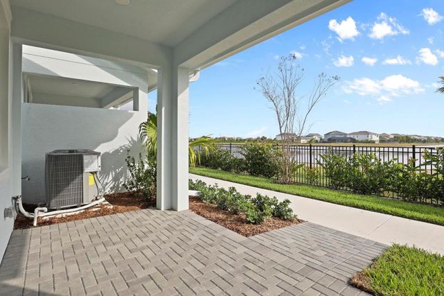 4616 Longwood Lake Square, Westlake, FL 33470