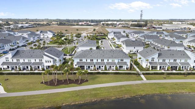 4616 Longwood Lake Square, Westlake, FL 33470