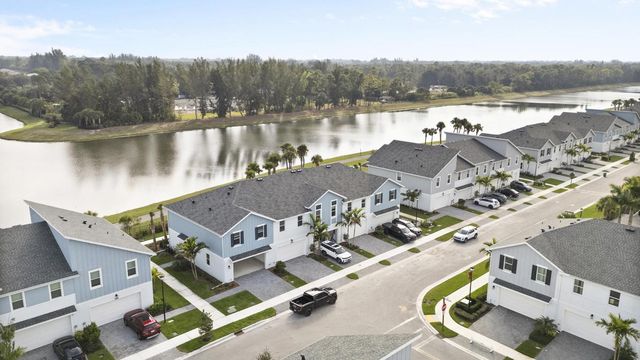 4616 Longwood Lake Square, Westlake, FL 33470