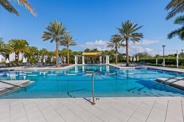 4616 Longwood Lake Square, Westlake, FL 33470