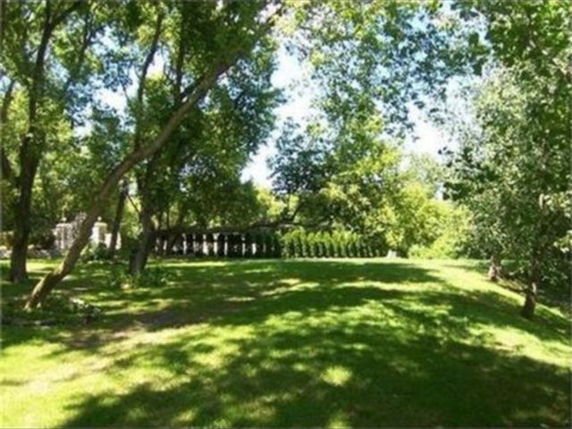7001 Foxfire Drive, Crystal Lake, IL 60012