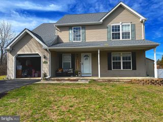 105 IVY LN, Zieglerville, PA 19492