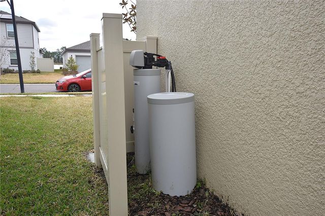 3857 CAPRI COAST DRIVE, Plant City, FL 33565