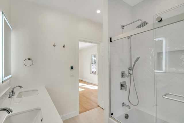 510 Common St, Walpole, MA 02081