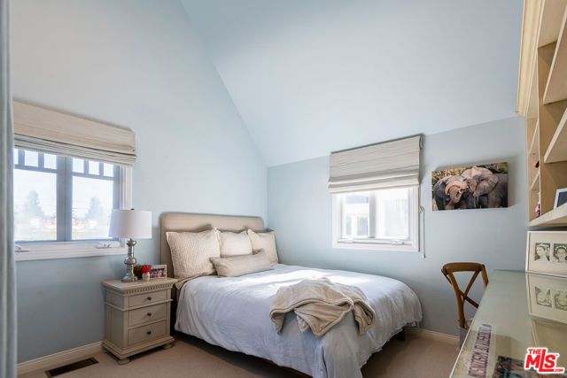 427 12th Street, Santa Monica, CA 90402