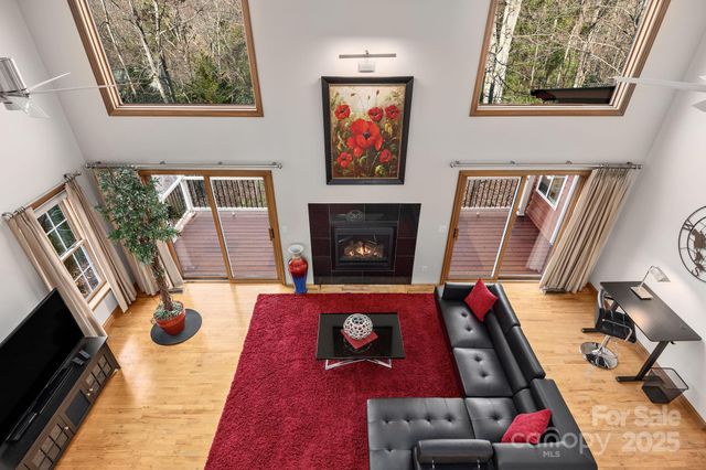 125 Buffalo Trail, Asheville, NC 28805