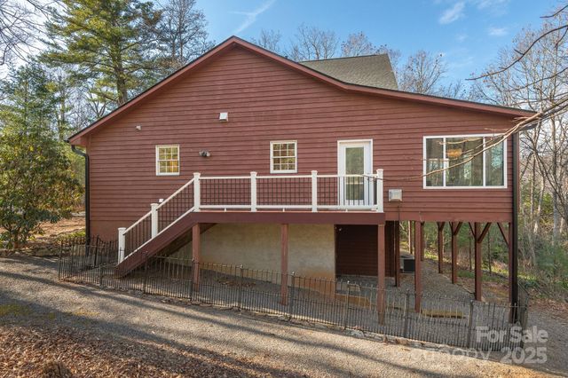 125 Buffalo Trail, Asheville, NC 28805