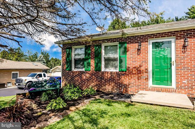 1629 SAINT PAUL ST, Hampstead, MD 21074