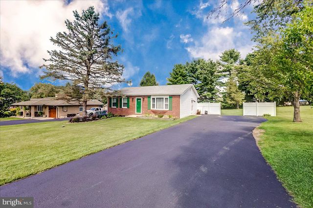 1629 SAINT PAUL ST, Hampstead, MD 21074