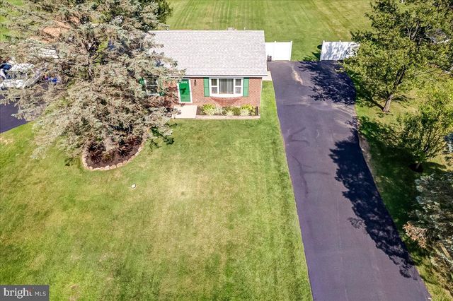 1629 SAINT PAUL ST, Hampstead, MD 21074