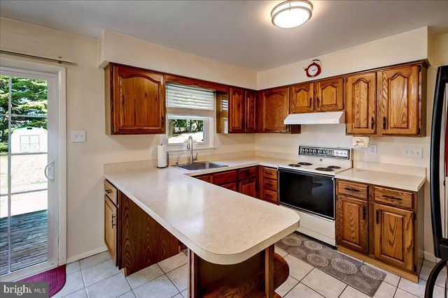 1629 SAINT PAUL ST, Hampstead, MD 21074