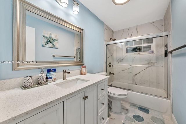 8830 NW 3rd St, Pembroke Pines, FL 33024