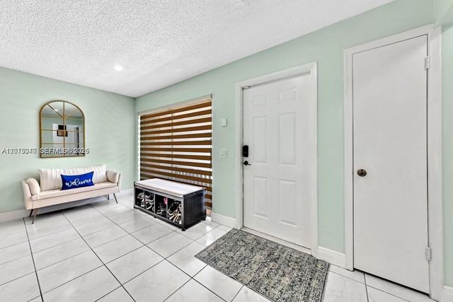 8830 NW 3rd St, Pembroke Pines, FL 33024