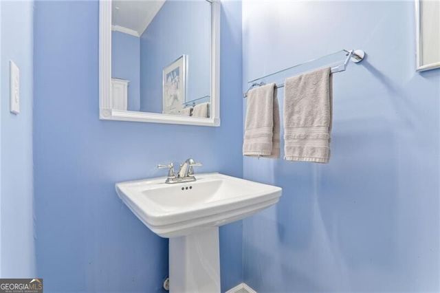 1555 Vine Leaf Drive, Powder Springs, GA 30127