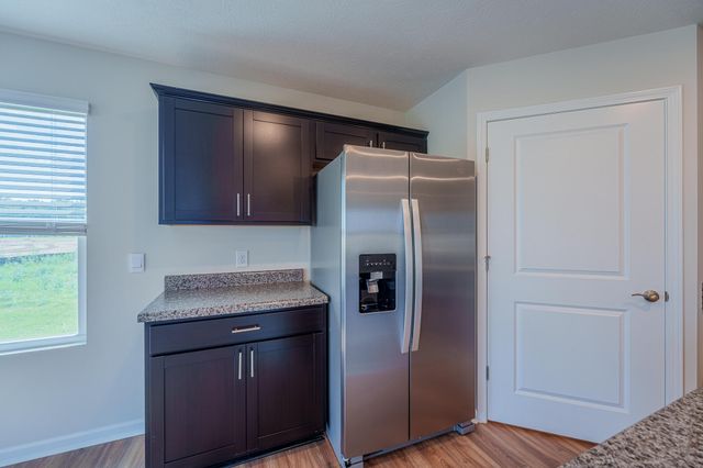 305 Lightfoot Court 305 Lightfoot Court, New Carlisle, OH 45344