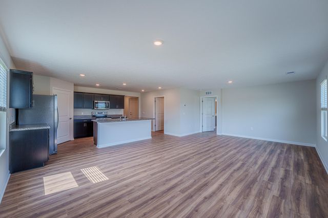 305 Lightfoot Court 305 Lightfoot Court, New Carlisle, OH 45344