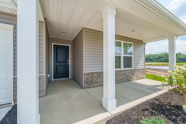 305 Lightfoot Court 305 Lightfoot Court, New Carlisle, OH 45344