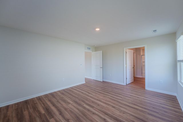 305 Lightfoot Court 305 Lightfoot Court, New Carlisle, OH 45344