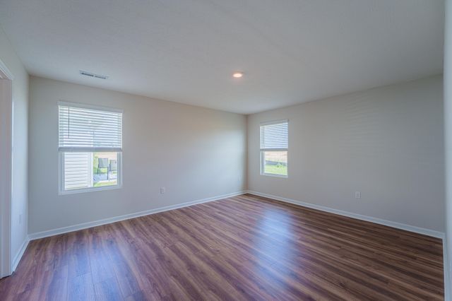 305 Lightfoot Court 305 Lightfoot Court, New Carlisle, OH 45344