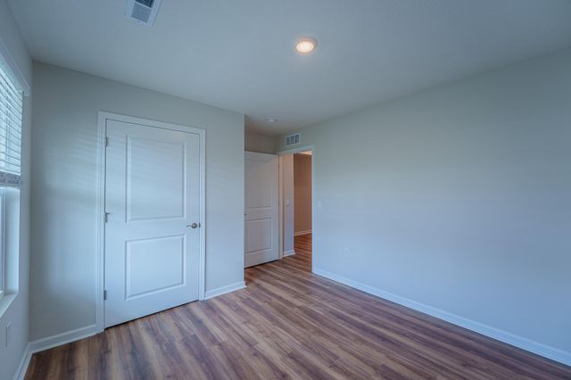 305 Lightfoot Court 305 Lightfoot Court, New Carlisle, OH 45344