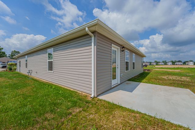 305 Lightfoot Court 305 Lightfoot Court, New Carlisle, OH 45344