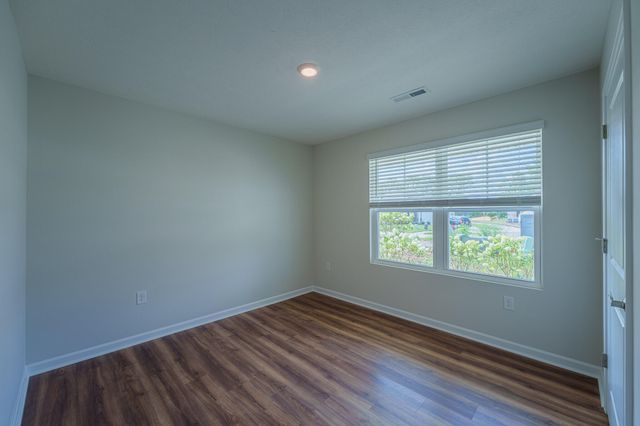 305 Lightfoot Court 305 Lightfoot Court, New Carlisle, OH 45344