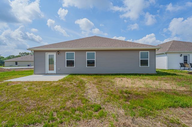 305 Lightfoot Court 305 Lightfoot Court, New Carlisle, OH 45344