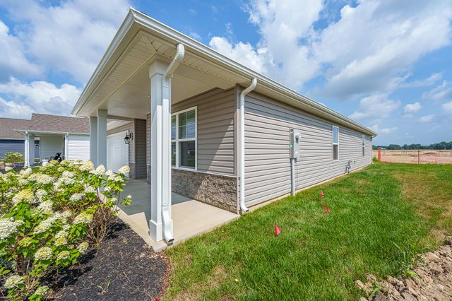 305 Lightfoot Court 305 Lightfoot Court, New Carlisle, OH 45344