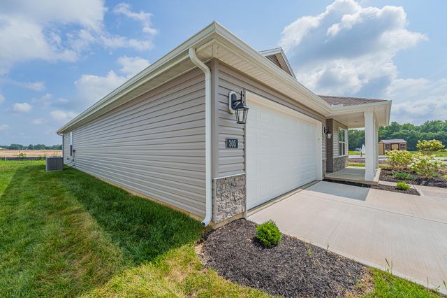 305 Lightfoot Court 305 Lightfoot Court, New Carlisle, OH 45344