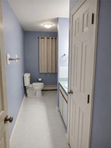 3 Meadow Circle, Barrington, RI 02806